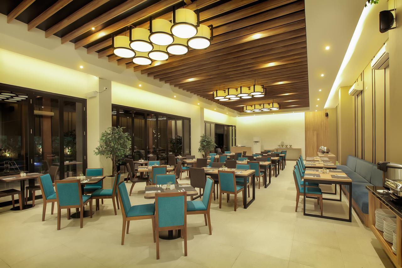 Hotel Montana Premier Senggigi Exteriér fotografie
