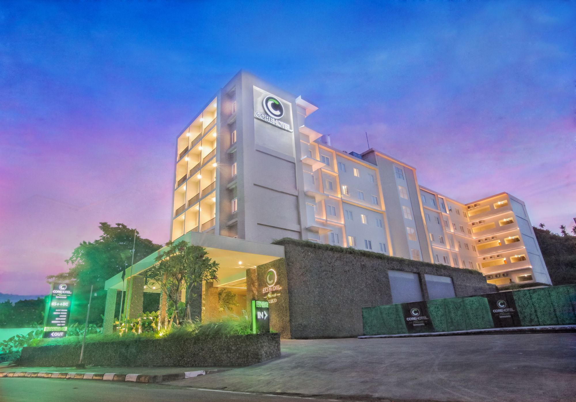 Hotel Montana Premier Senggigi Exteriér fotografie